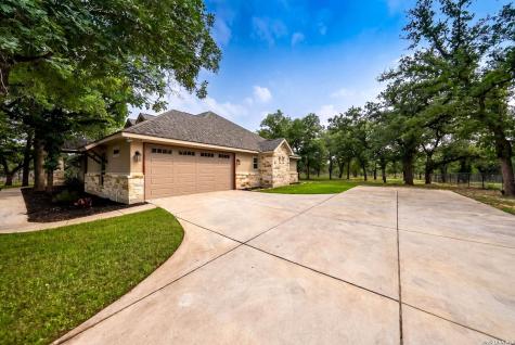 156 Crescent Ridge Adkins TX 78101