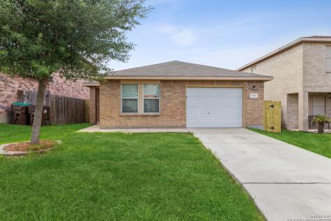 8231 Heights Valley Converse TX 78109