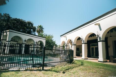 415 Merlin Road Laredo TX 78041