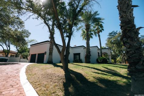 415 Merlin Road Laredo TX 78041