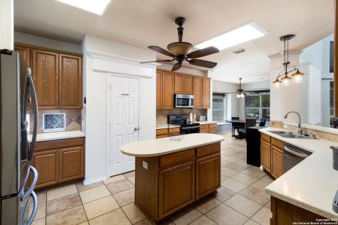 100 Green Stone Cibolo TX 78108