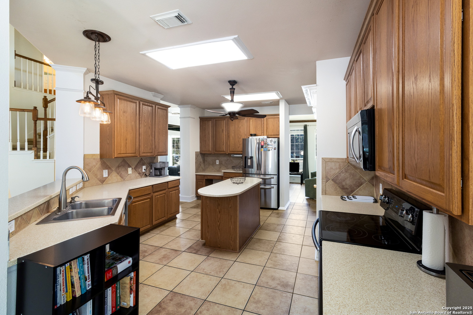 100 Green Stone Cibolo TX 78108