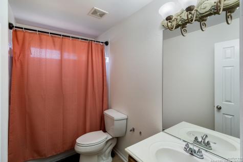 100 Green Stone Cibolo TX 78108
