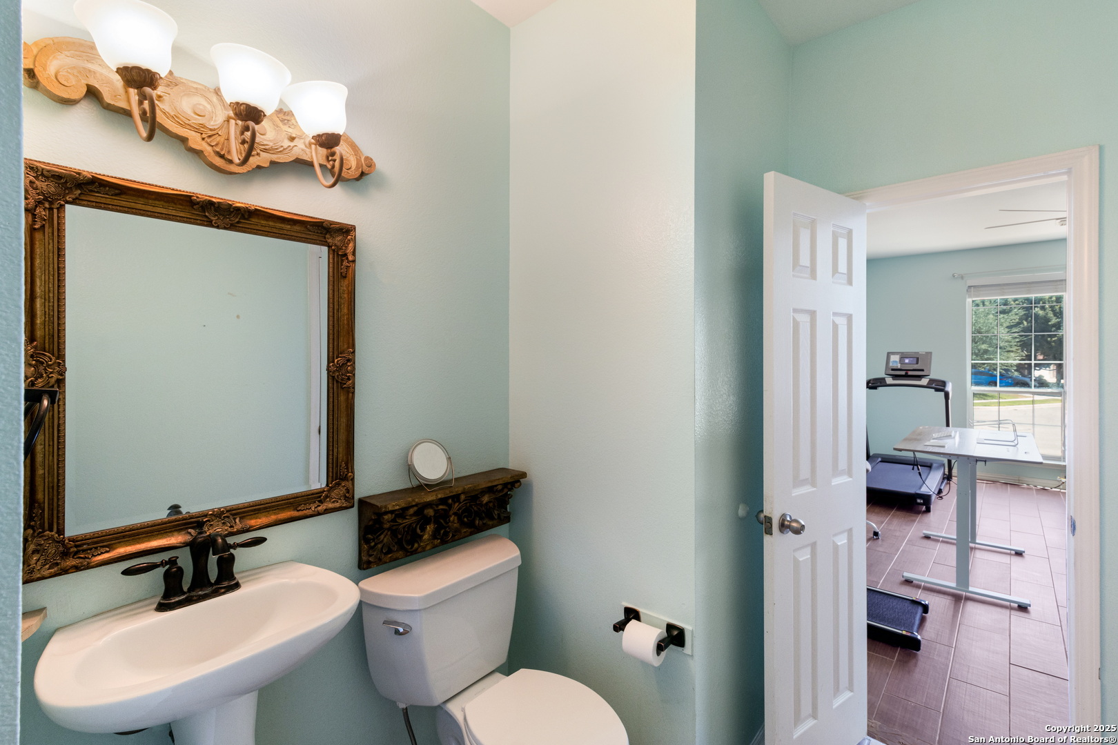 100 Green Stone Cibolo TX 78108