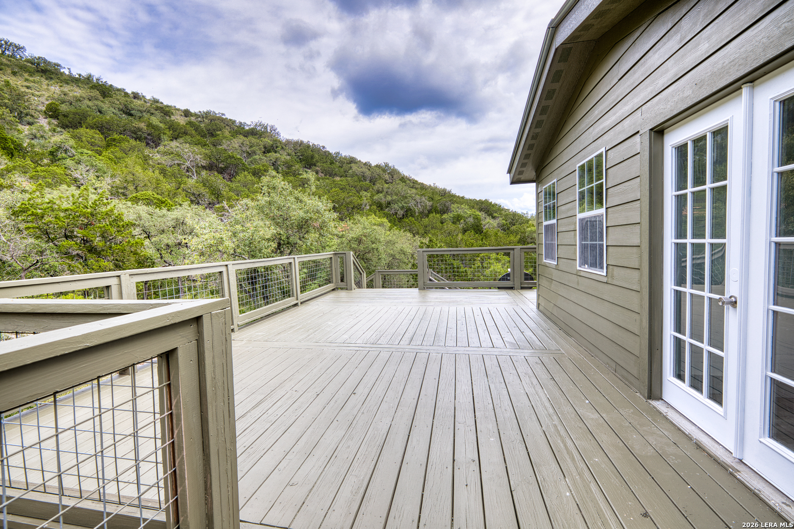 574 N Saddle Mountain Road Leakey TX 78873