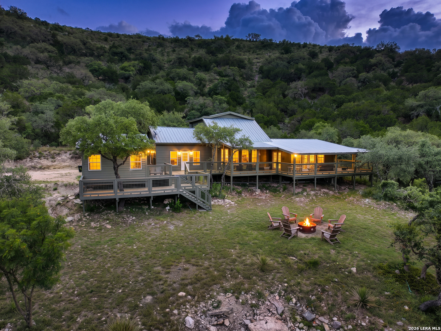 574 N Saddle Mountain Road Leakey TX 78873