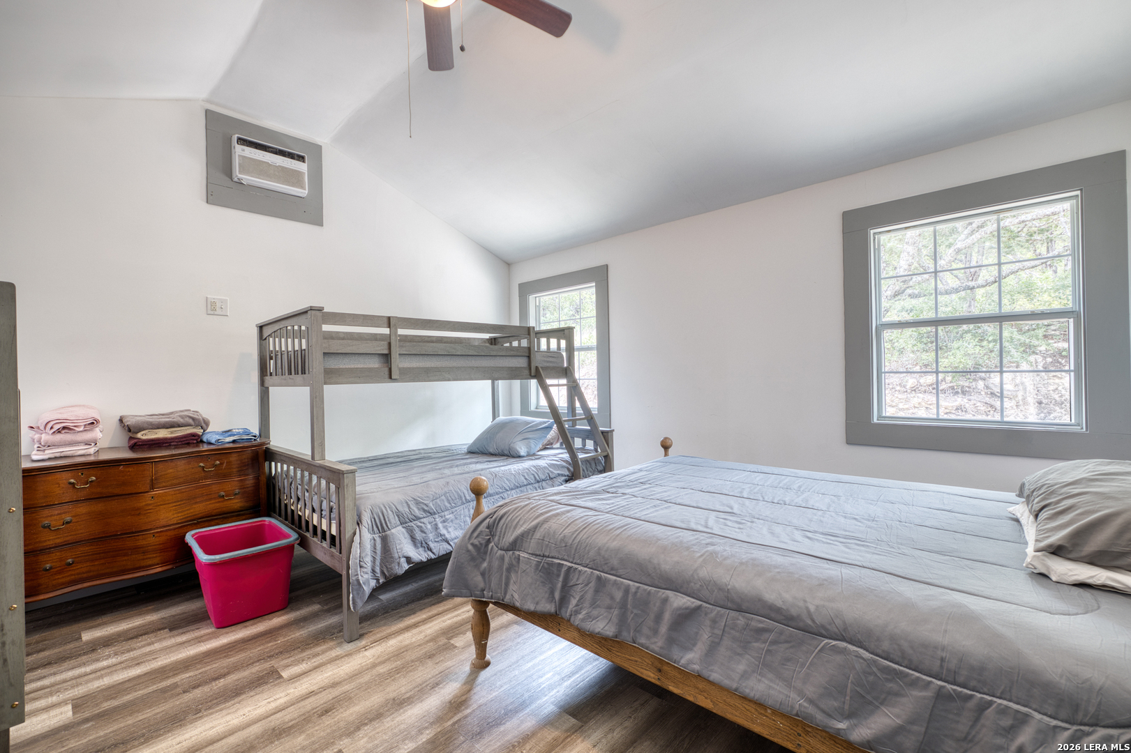 574 N Saddle Mountain Road Leakey TX 78873