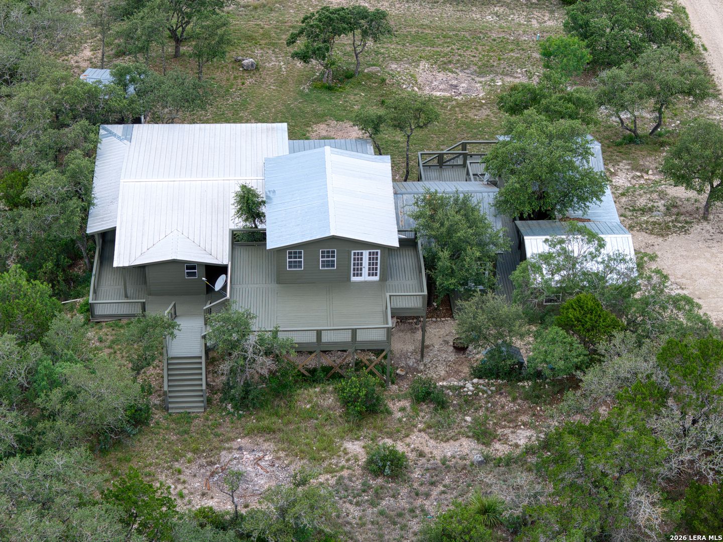 574 N Saddle Mountain Road Leakey TX 78873