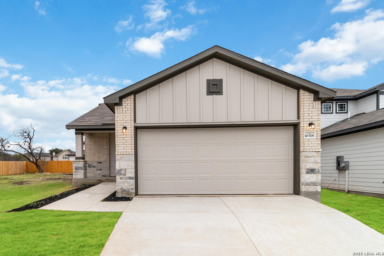 615 River Run Way San Antonio TX 78219