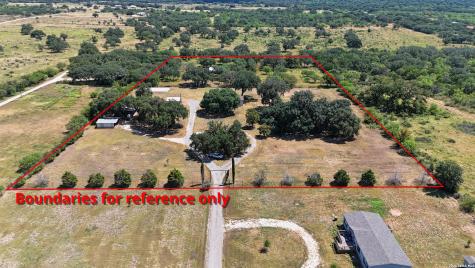 158 River Valley Road Rio Frio TX 78879