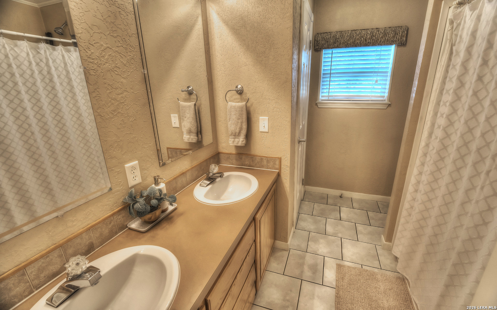 158 River Valley Road Rio Frio TX 78879