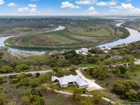 2145 San Jose Way Canyon Lake TX 78133
