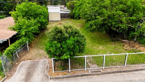 445 Furnish Avenue San Antonio TX 78204
