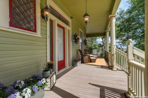 305 W Ashby Place San Antonio TX 78212