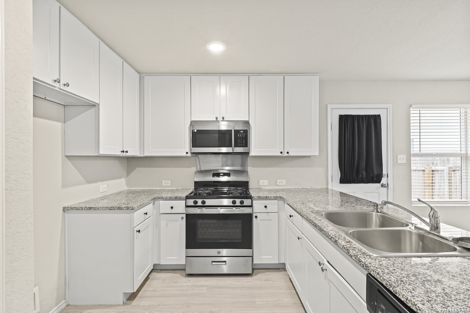 9826 Littleton Grist San Antonio TX 78254