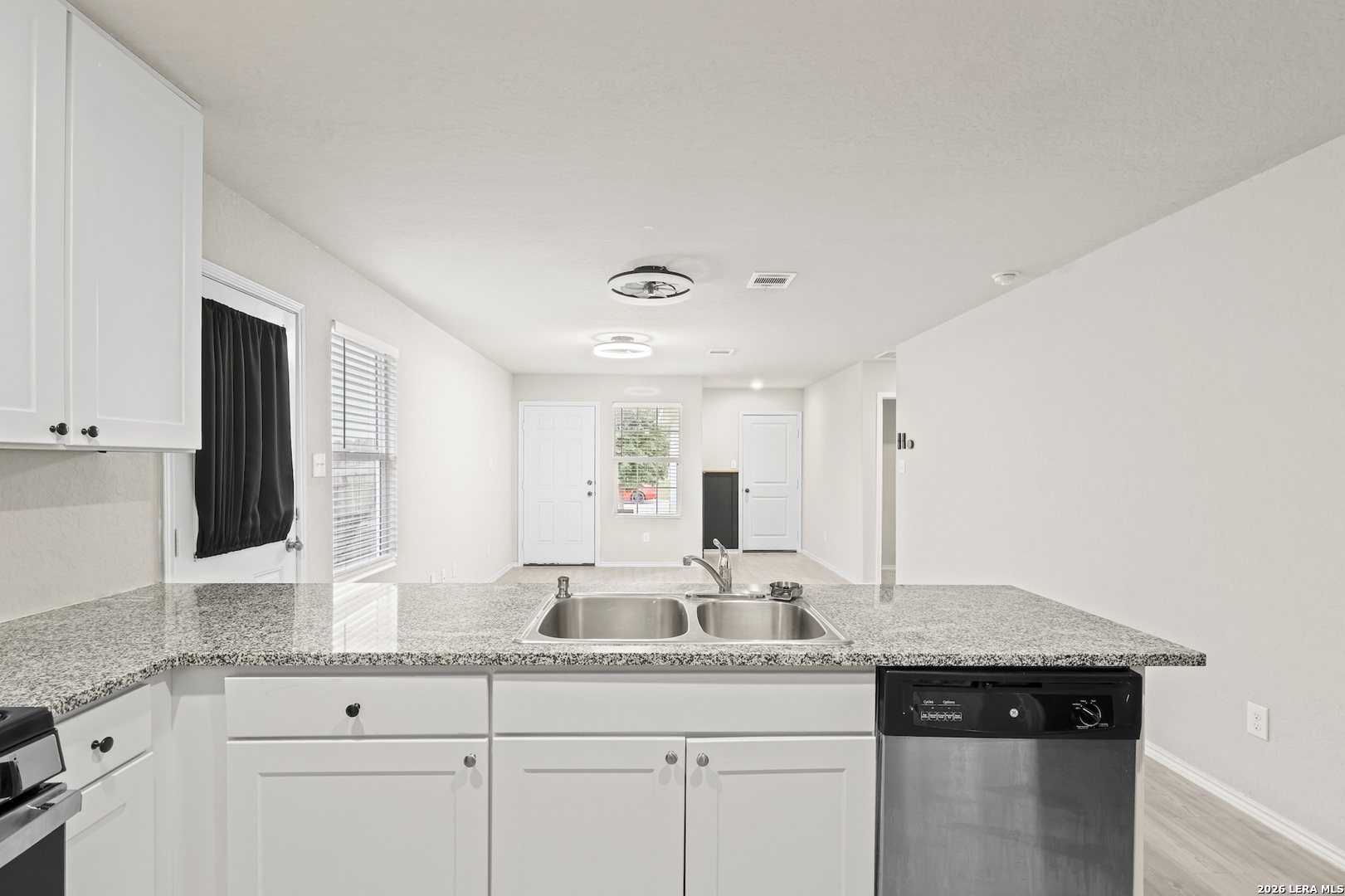 9826 Littleton Grist San Antonio TX 78254