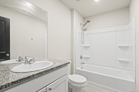 9826 Littleton Grist San Antonio TX 78254