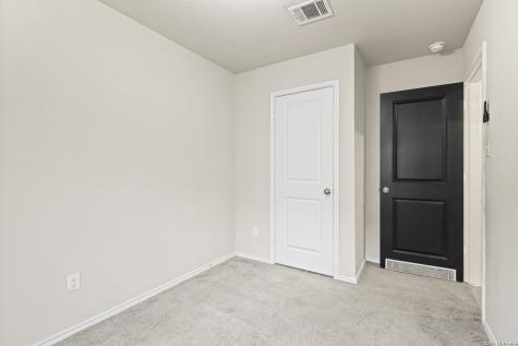 9826 Littleton Grist San Antonio TX 78254