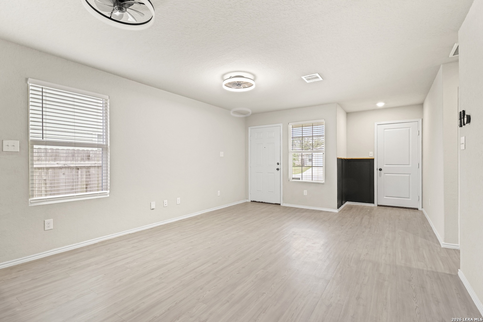 9826 Littleton Grist San Antonio TX 78254