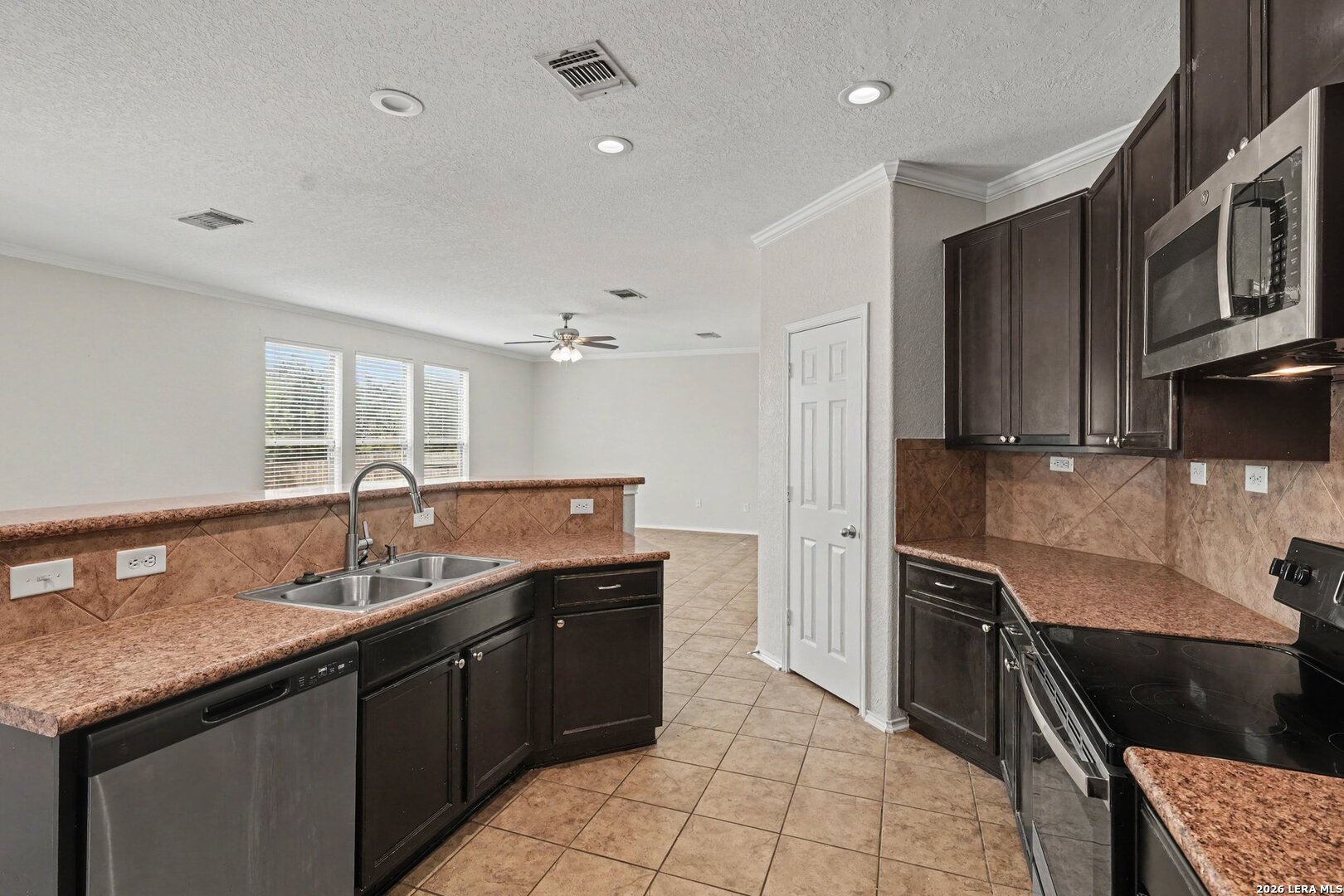 6124 Fred Couples Schertz TX 78108