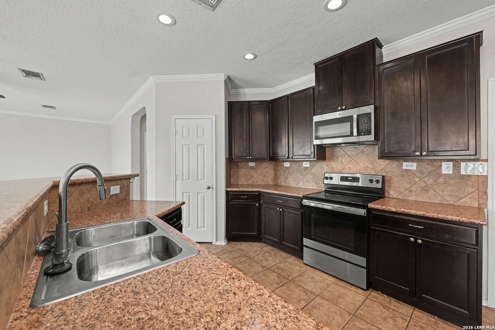 6124 Fred Couples Schertz TX 78108