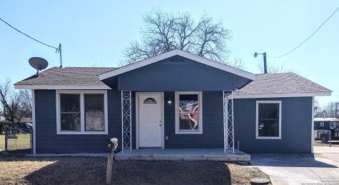 417 Benbo Street Seguin TX 78155