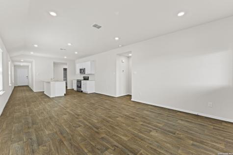 5834 Hartley Home San Antonio TX 78253
