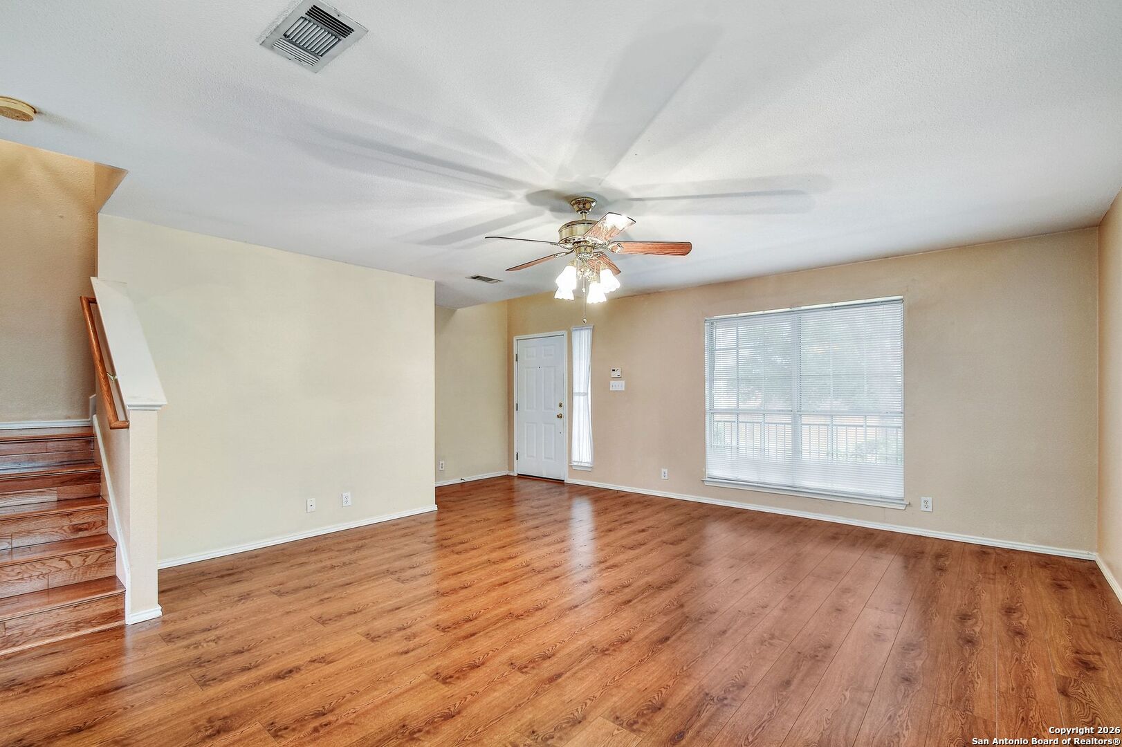 5207 Wood Glen San Antonio TX 78244