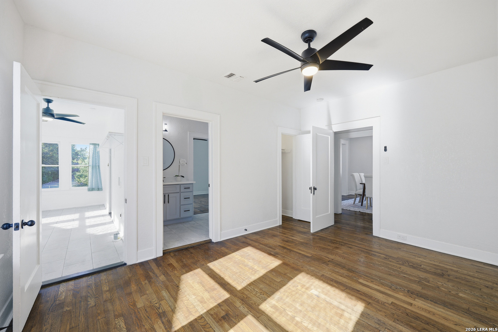 2035 W Summit San Antonio TX 78201