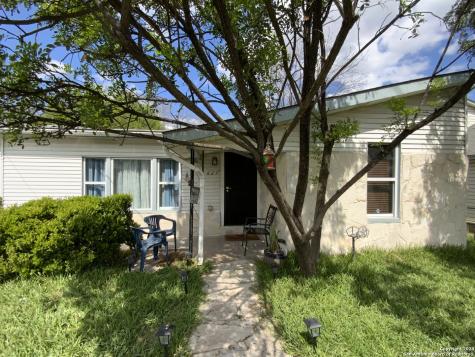 627 W Theo Avenue San Antonio TX 78225