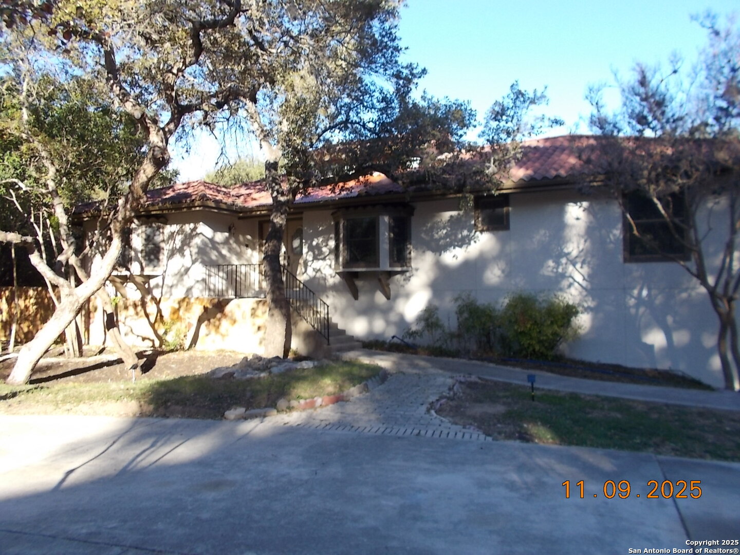 1247 Abbotsbury Universal City TX 78148