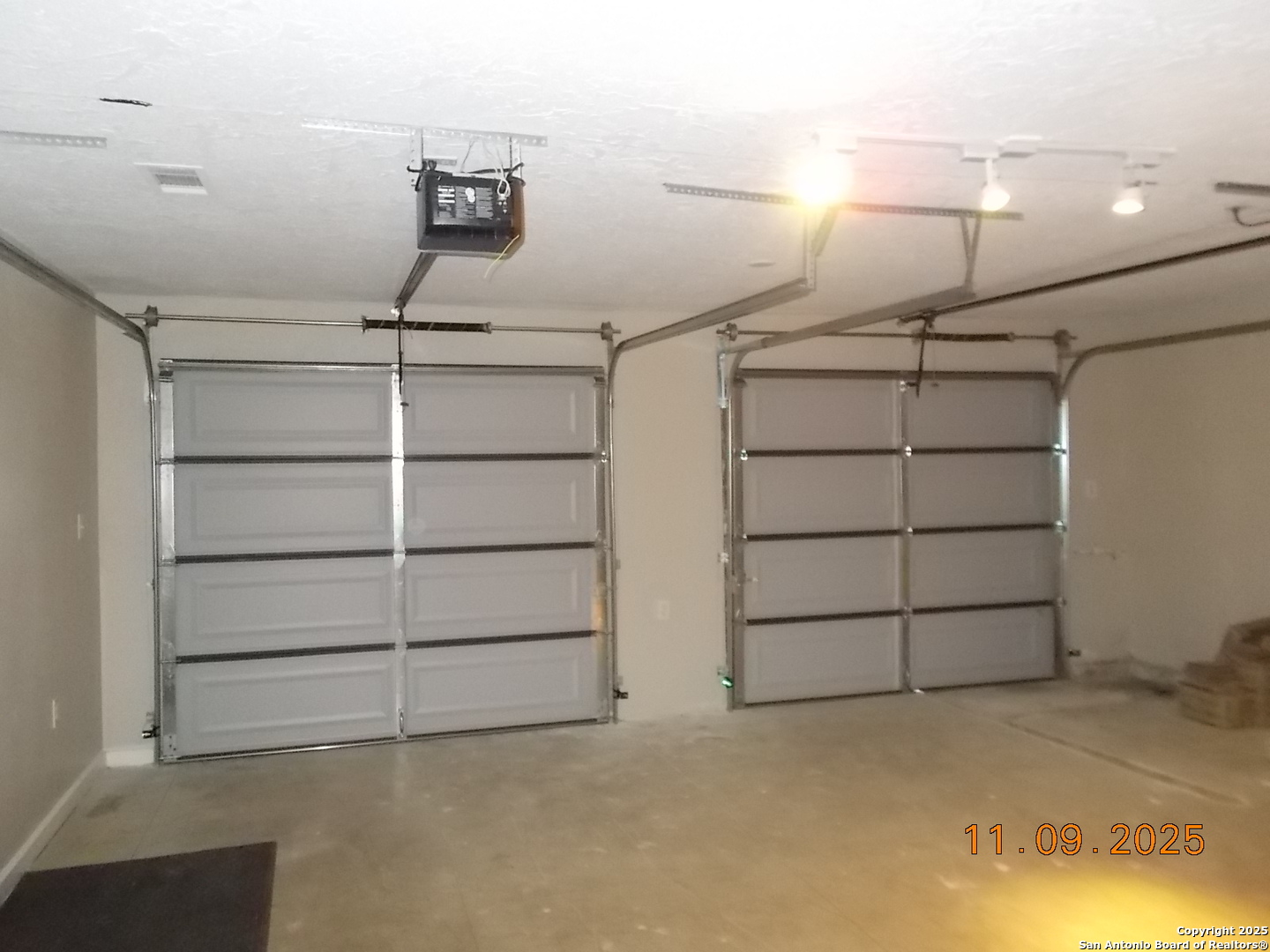 1247 Abbotsbury Universal City TX 78148