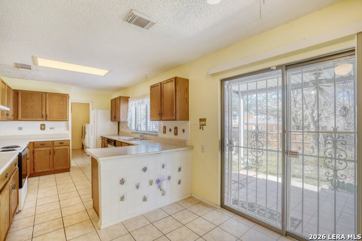 10422 Pine Glade San Antonio TX 78245