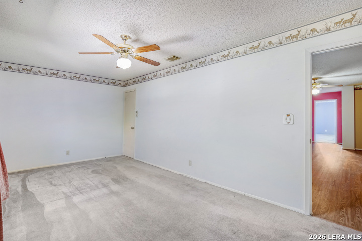 10422 Pine Glade San Antonio TX 78245