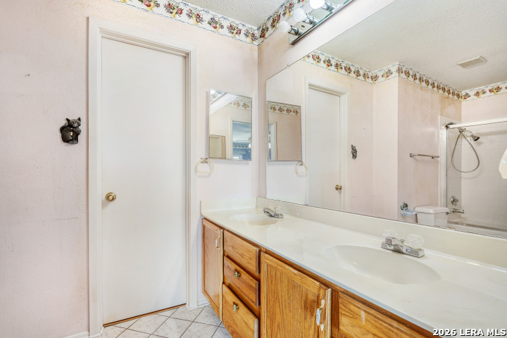 10422 Pine Glade San Antonio TX 78245