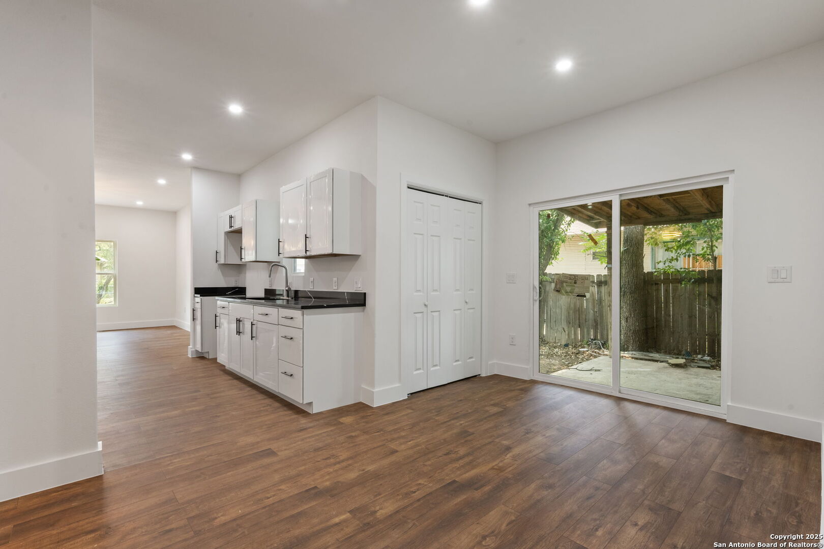 101 New York San Antonio TX 78214