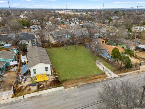1017 Patton San Antonio TX 78237