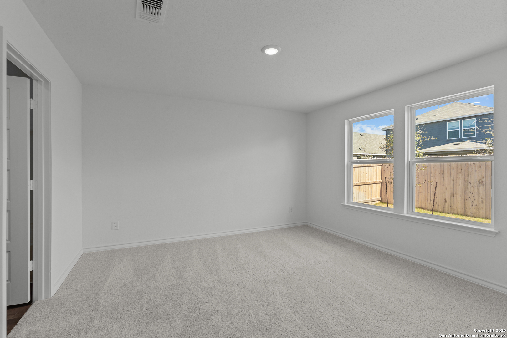 8242 Hamrick Circle San Antonio TX 78252