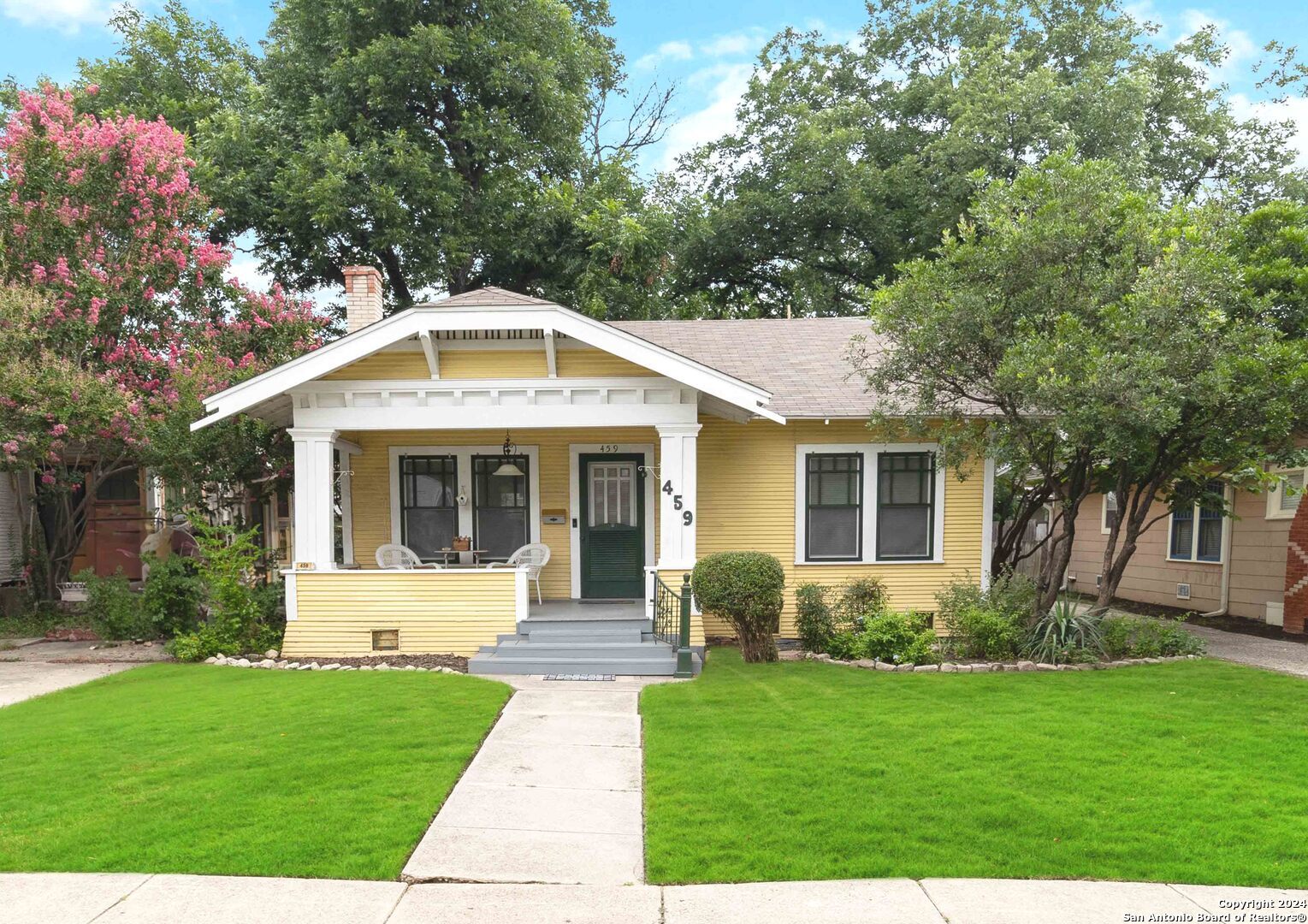 459 E French Place San Antonio TX 78212