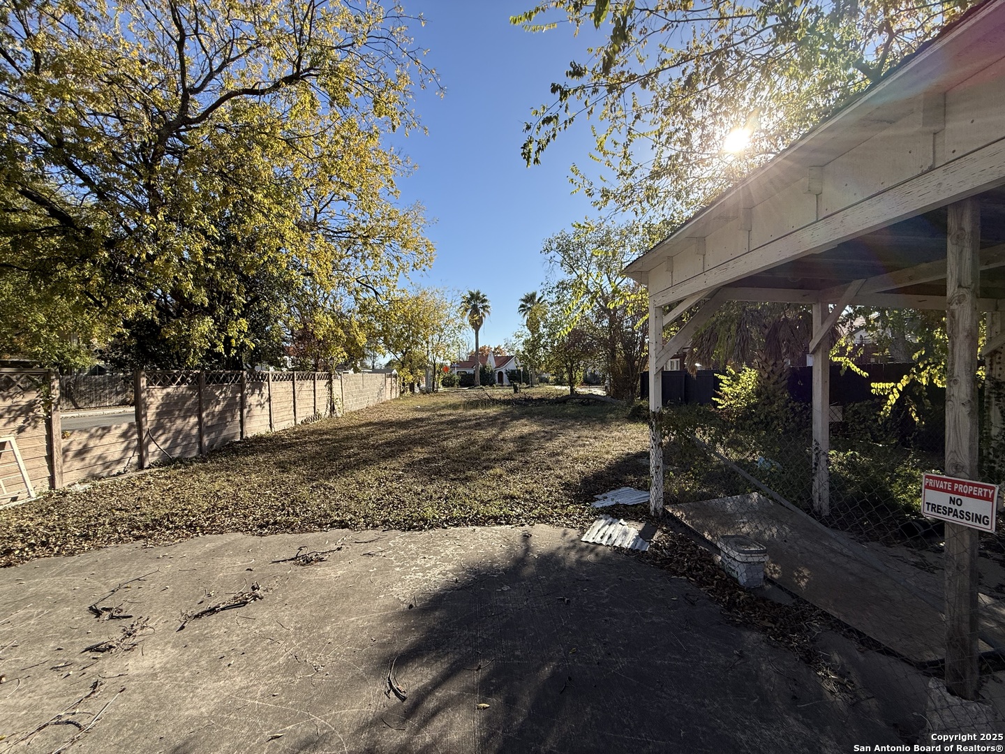 1701 W Summit Avenue San Antonio TX 78201