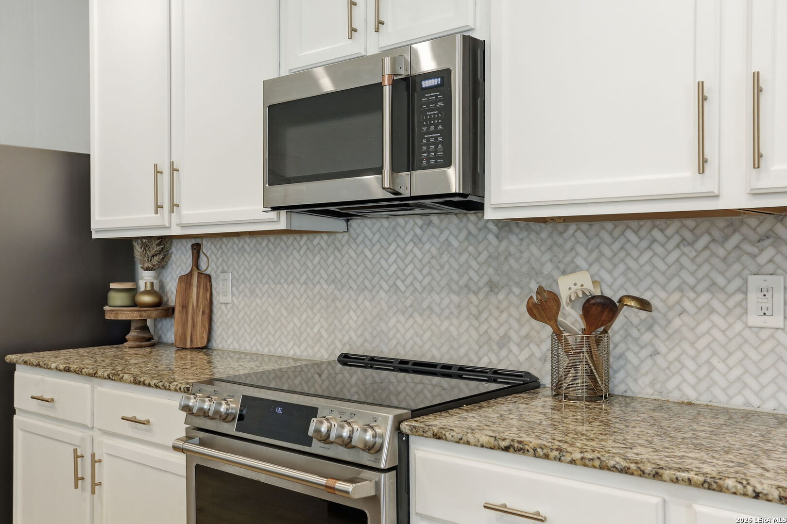 10358 Royal Estate San Antonio TX 78245