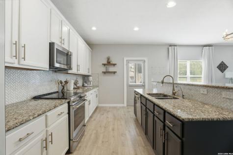 10358 Royal Estate San Antonio TX 78245