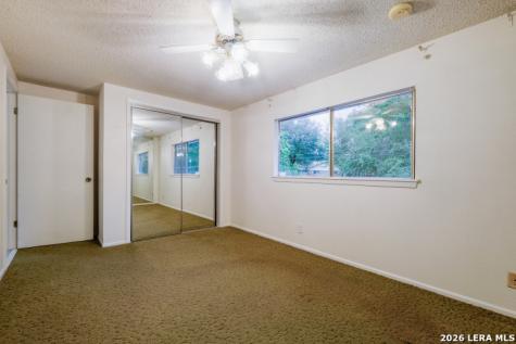 90 Bluet Lane Castle Hills TX 78213