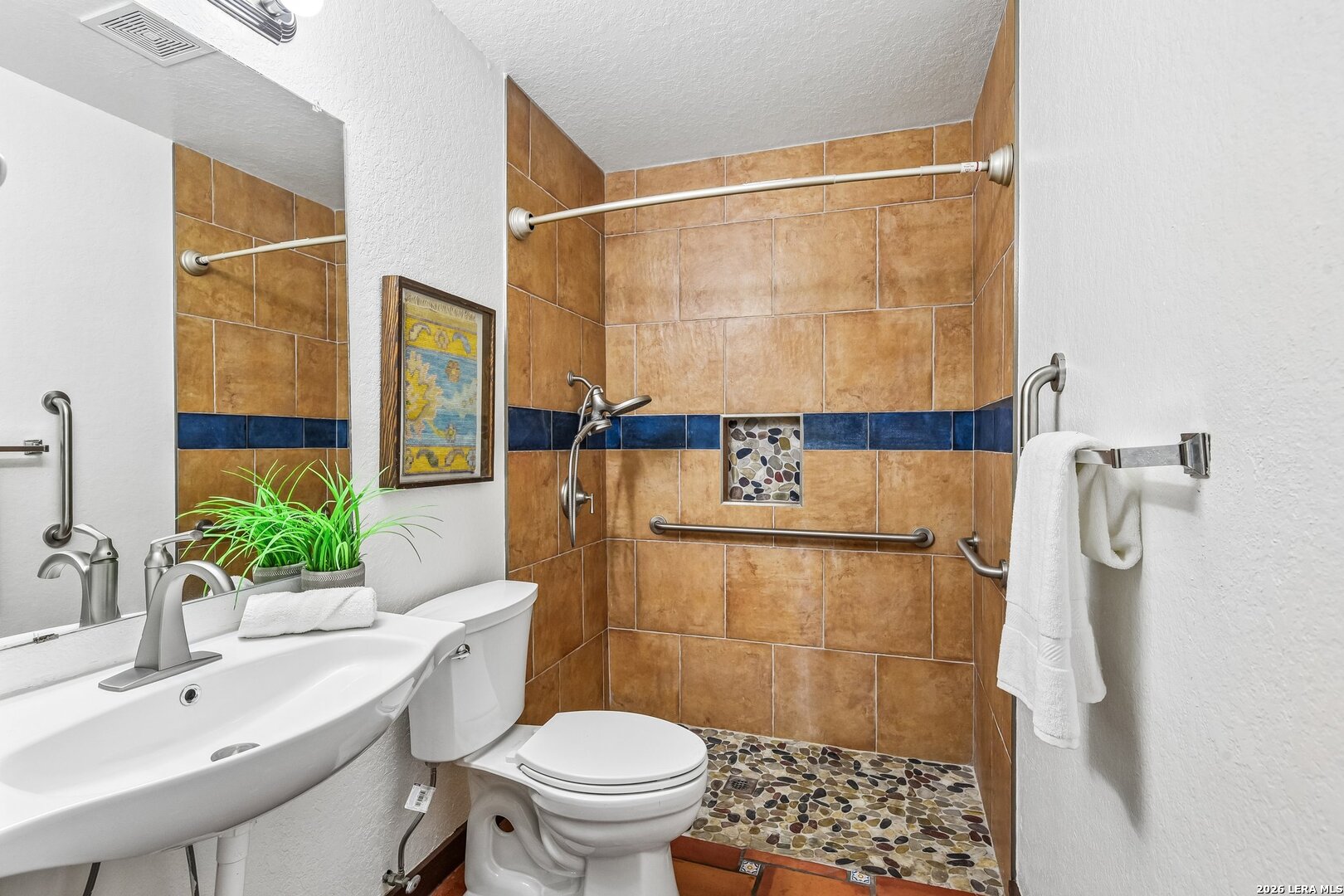 614 Claude W Black San Antonio TX 78203