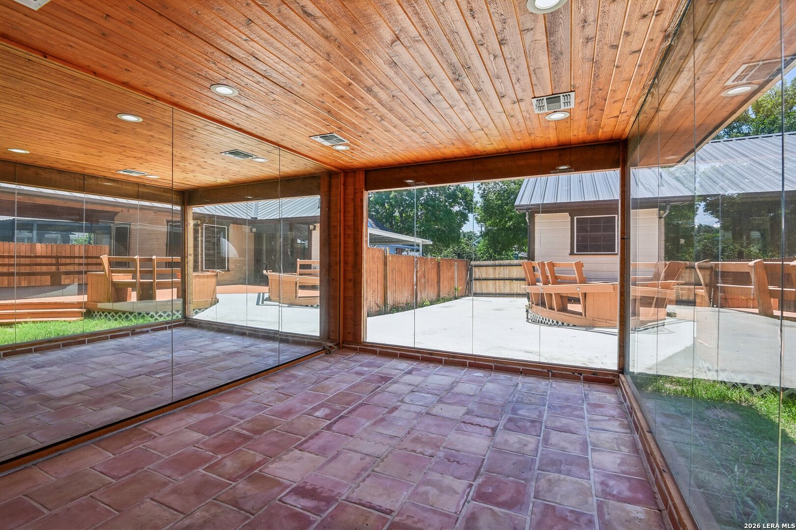 614 Claude W Black San Antonio TX 78203