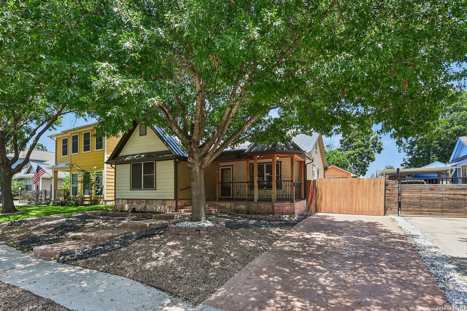 614 Claude W Black San Antonio TX 78203