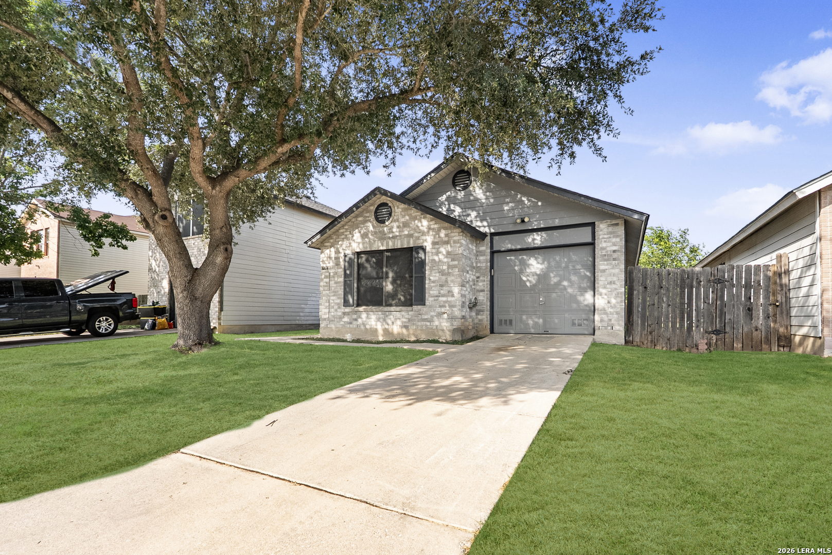 6814 Saharastone Drive Converse TX 78109