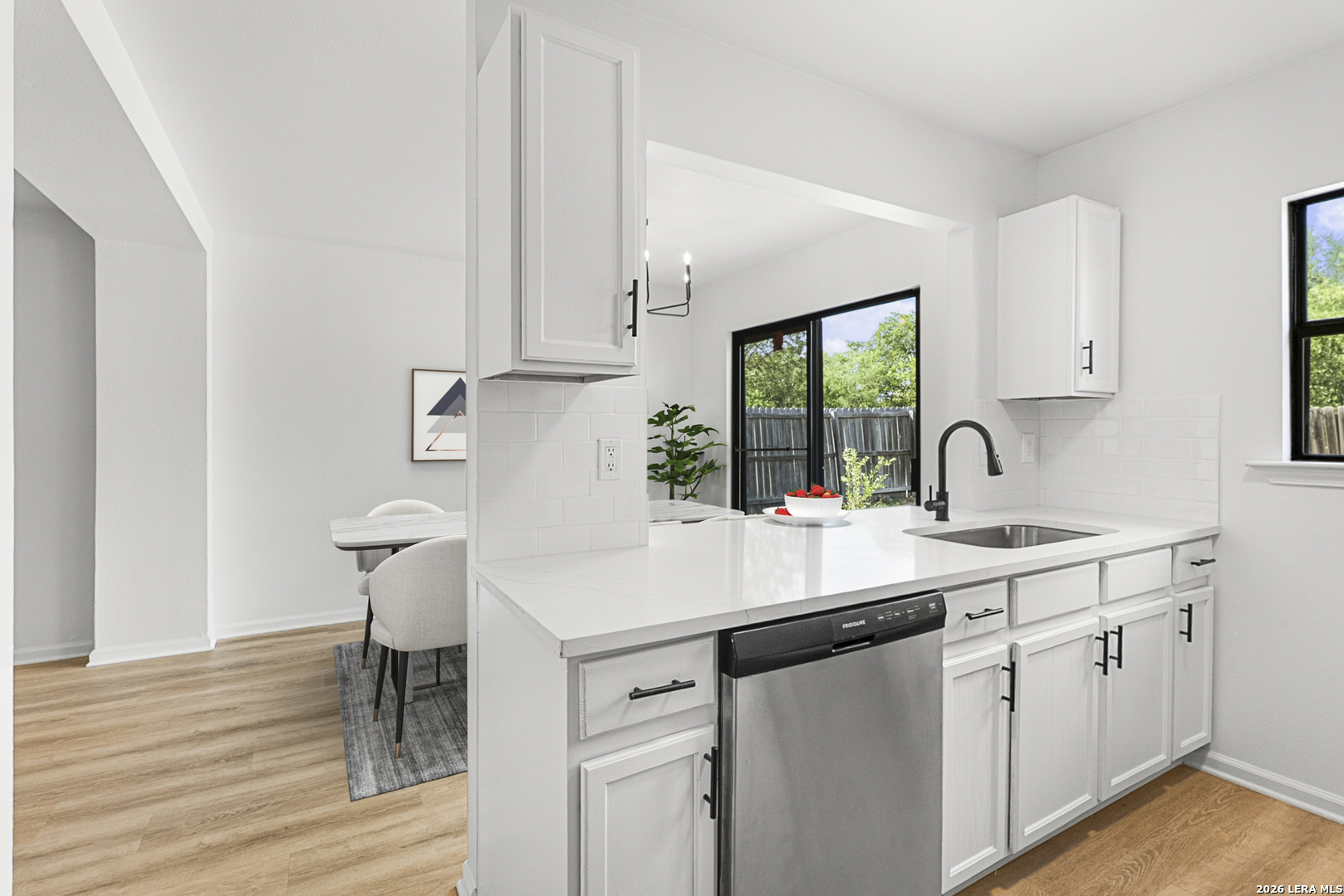 6814 Saharastone Drive Converse TX 78109