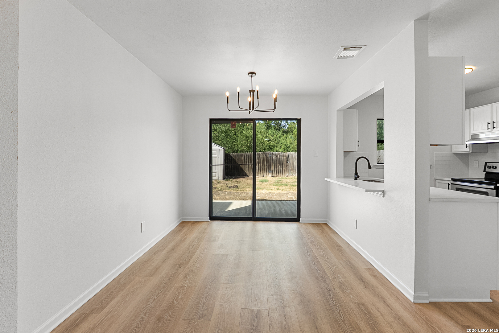 6814 Saharastone Drive Converse TX 78109