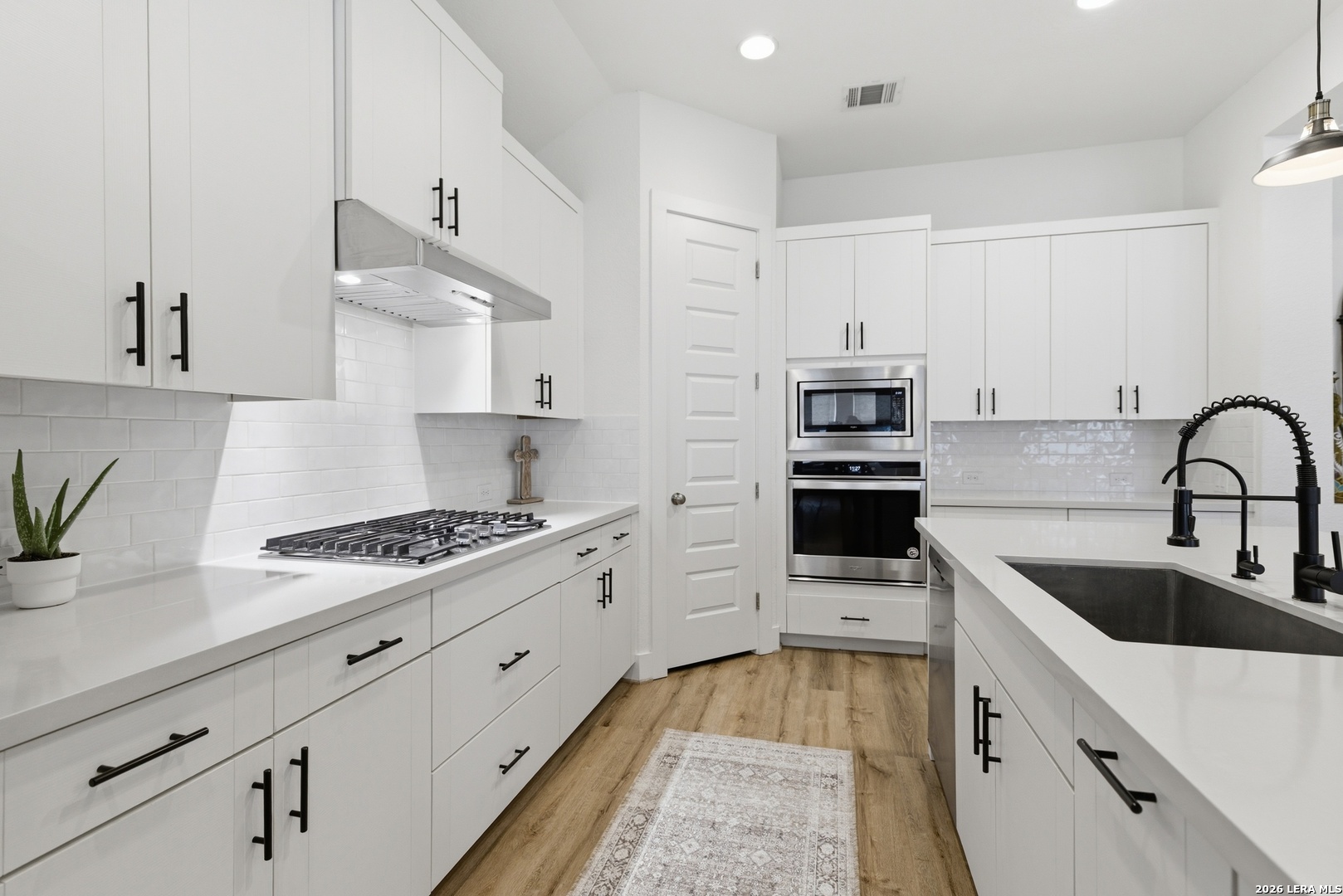 1218 Yaupon New Braunfels TX 78132